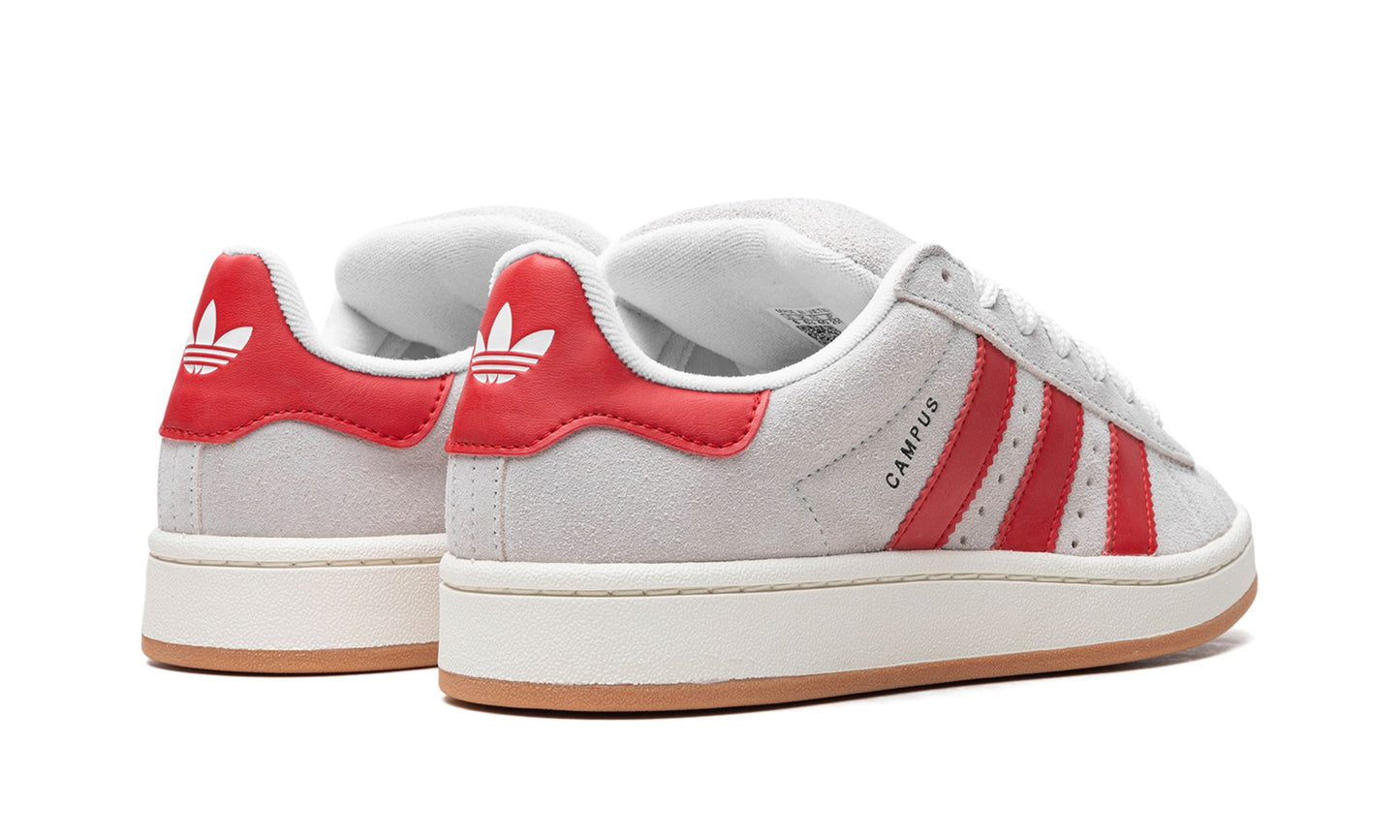 Parte de trás das sapatilhas Adidas Campus 00s Crystal White Better Scarlet