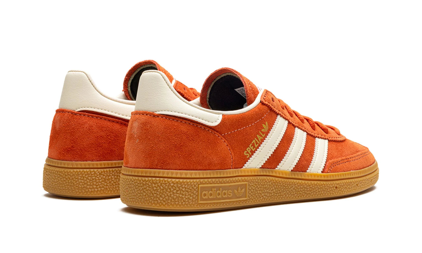 Parte de trás das sapatilhas Adidas Handball Spezial Aged Red