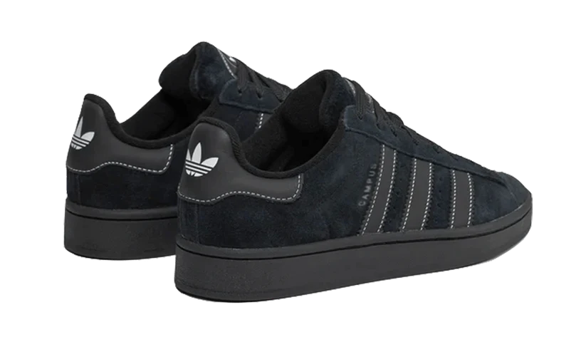 Parte de trás das sapatilhas Adidas Campus 00s Core Black Footwear White