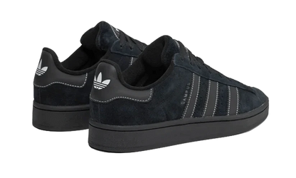 Parte de trás das sapatilhas Adidas Campus 00s Core Black Footwear White