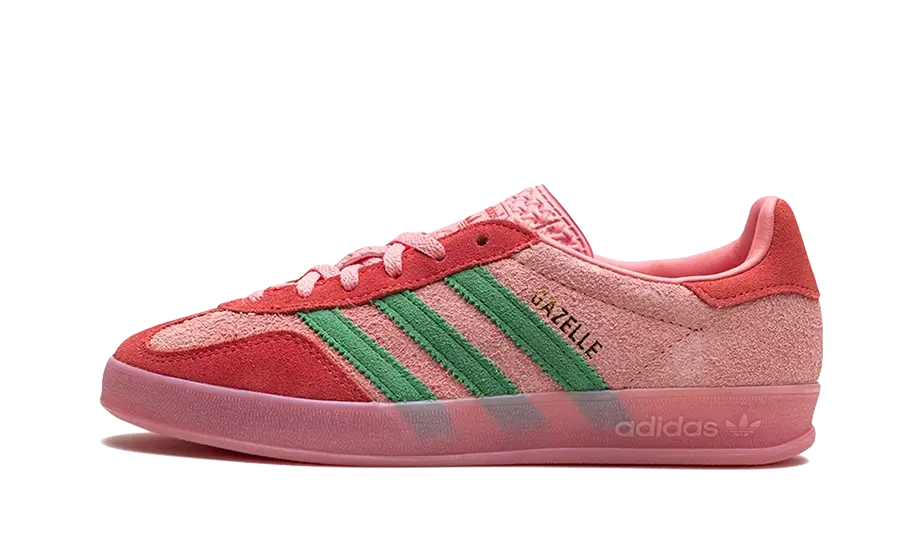 Lado esquerdo das sapatilhas Adidas Gazelle Indoor Semi Pink Spark Preloved Scarlet