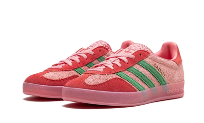 Parte da frente das sapatilhas Adidas Gazelle Indoor Semi Pink Spark Preloved Scarlet