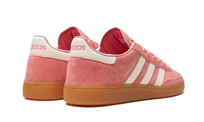 Parte de trás das sapatilhas Adidas Handball Spezial Sporty & Rich Pink