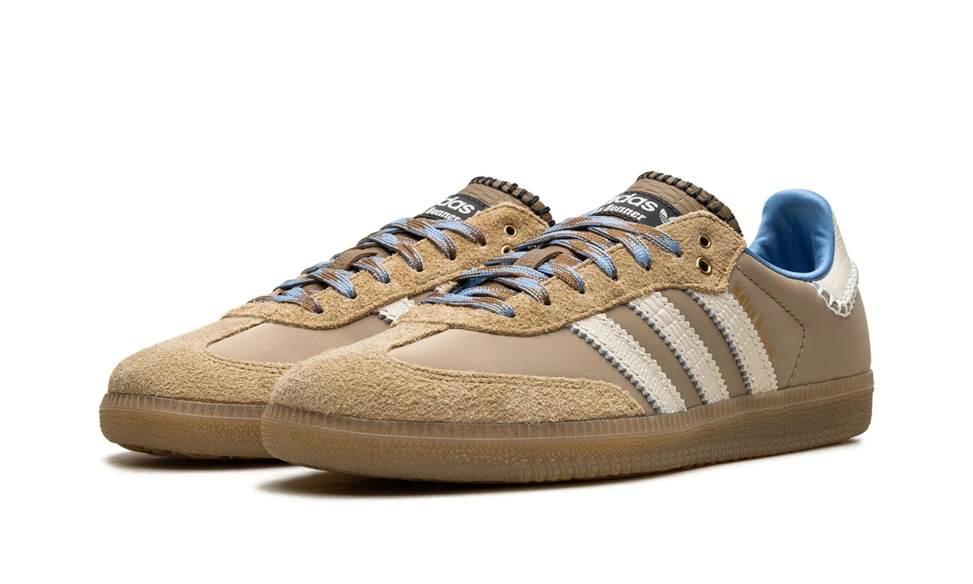 Parte da frente das sapatilhas Adidas Samba Nylon Wales Bonner Desert White