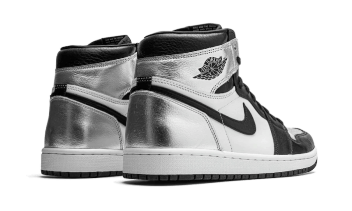 Air Jordan 1 Retro High OG Silver Toe