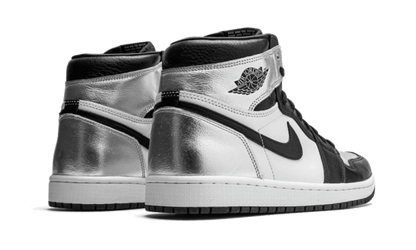 Air Jordan 1 Retro High OG Silver Toe