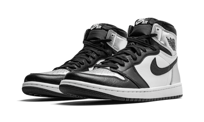 Air Jordan 1 Retro High OG Silver Toe