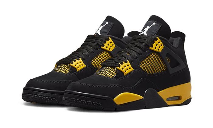 Parte da frente das sapatilhas Air Jordan 4 Retro Yellow Thunder