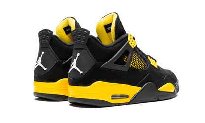 Parte de trás das sapatilhas Air Jordan 4 Retro Yellow Thunder