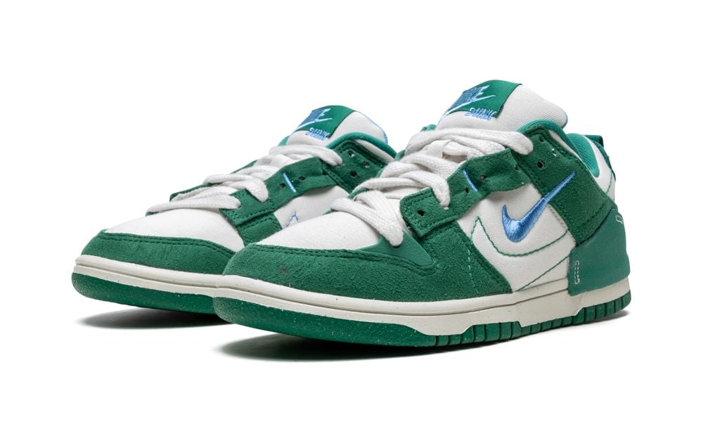Parte da frente das sapatilhas Nike Dunk Low Disrupt 2 Malachite