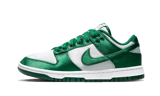 Lado esquerdo das sapatilhas Nike Dunk Low Green Satin