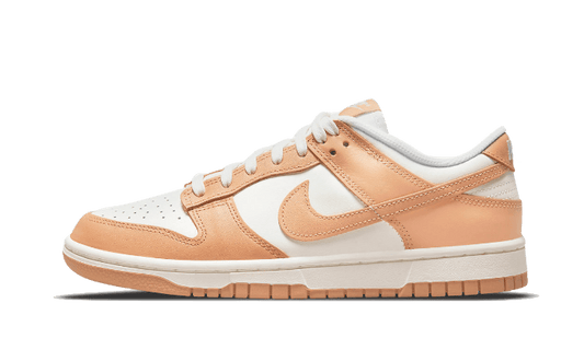 Lado esquerdo das sapatilhas Nike Dunk Low Harvest Moon