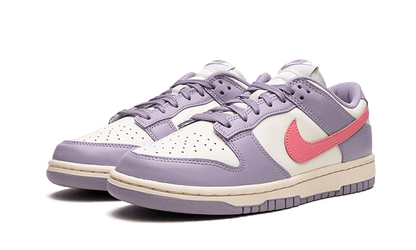 Parte da frente das sapatilhas Nike Dunk Low Indigo Haze