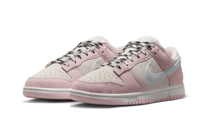Parte da frente das sapatilhas Nike Dunk Low LX Pink Foam