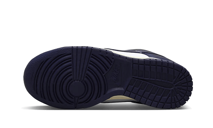 Sola das sapatilhas Nike Dunk Low PRM Vintage Navy