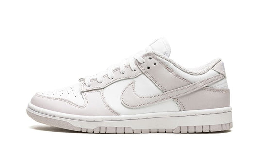 Lado esquerdo das sapatilhas Nike Dunk Low Venice