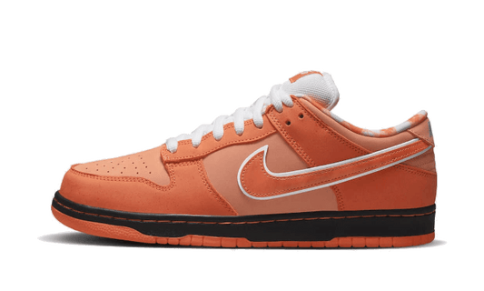 Lado esquerdo das sapatilhas Nike SB Dunk Low Concepts Orange Lobster